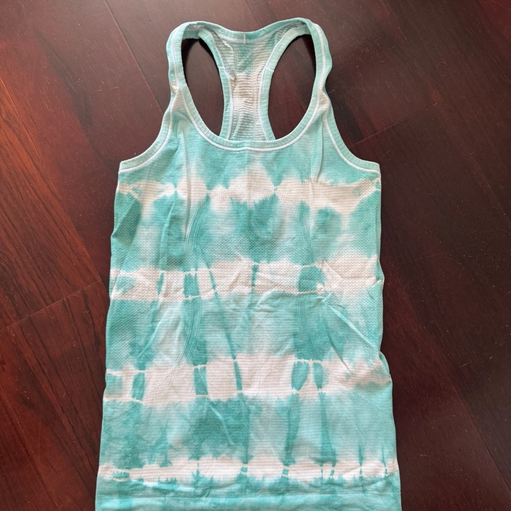 Lululemon Swiftly Tech Racerback Tank - Picture 2 of 2
